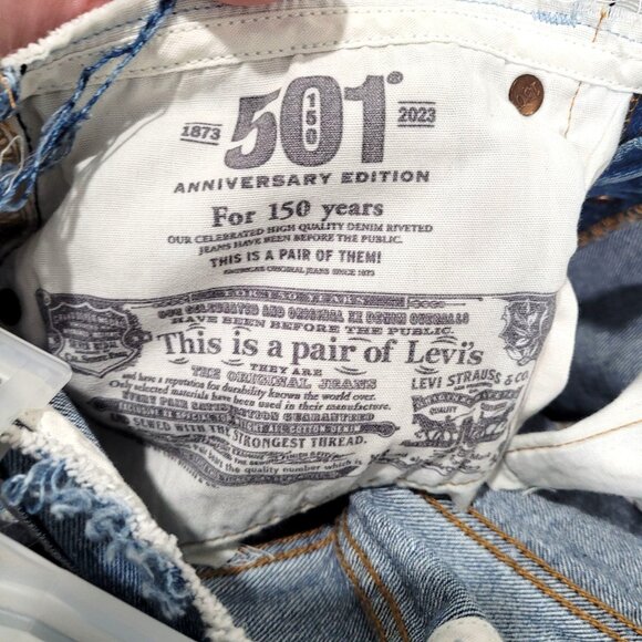 Levis 501 Anniversary Edition Mid-Rise Button Fly Frayed Hem Denim Shorts W27 - Picture 4 of 9